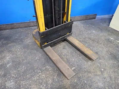 USED BIG JOE MFG. CO. 1518R5