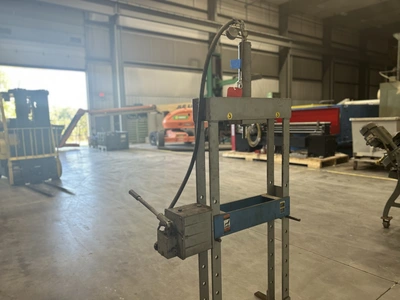 Dake 10 Ton H-Frame Press Model: Force E10