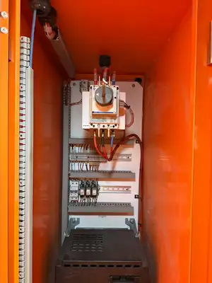 800A Motor Control Center MCC, 575V, 800A Bus, Form 4A, IP42 Enclosure