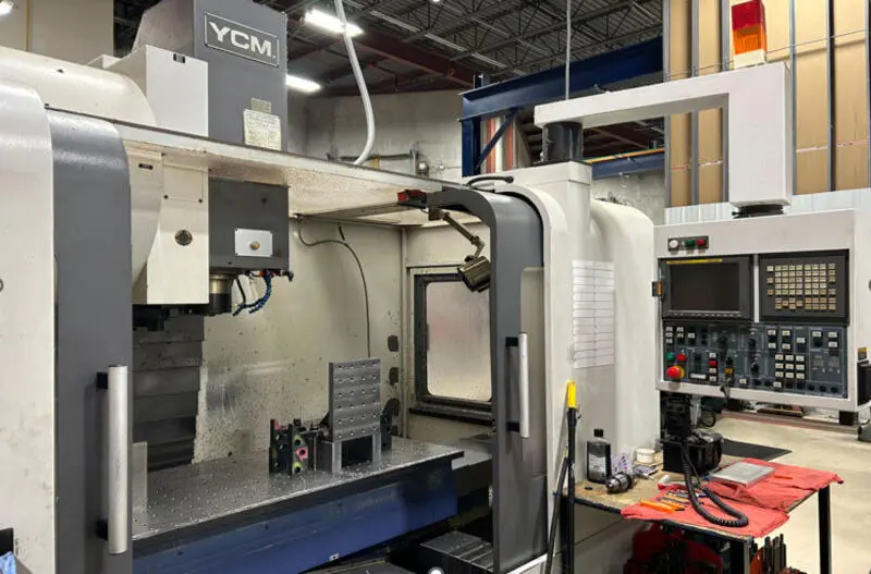 USED 2009 YCM FV125A