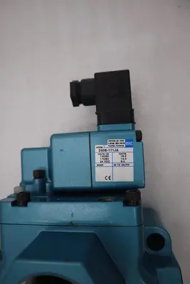 Mac 58D-73-111JA Pneumatic Air Valve Pilot NEW NO BOX STOCK H18