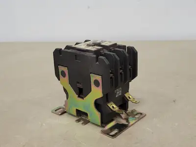 USED EATON C25DND330