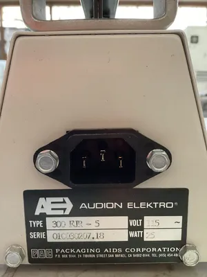 Audion Elektro FUTURA JR. 300 FJR-5 14″ Small Bag Sealer 115VAC