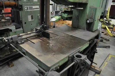 USED SCHMALTZ VERTICAL SAW