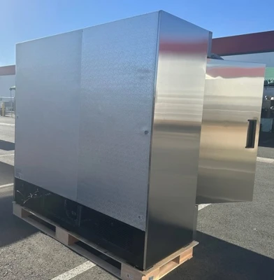171-0122 80” Stainless Steel Self Contained 3 Door Reach In Cooler