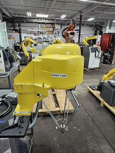 Used 2016 FANUC M-1IA/0.5SL Robots Ohio US | Six Axis Solutions #397761