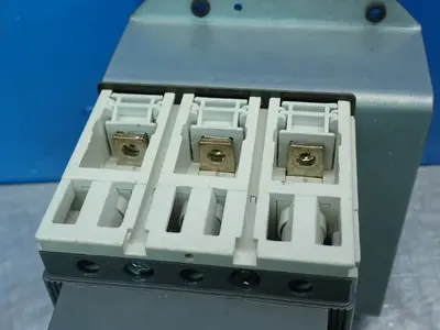 USED ABB TMAXT2H100