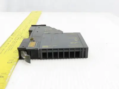 Vipa 022-1BD20 Digital Output 24VDC 2A DIN Rail Mount Lot of 4