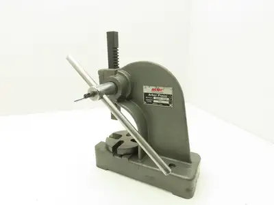 MHC 6805-1005 Bench Top Arbor Press 1/2 Ton 3.5" Throat 4.5" Stroke