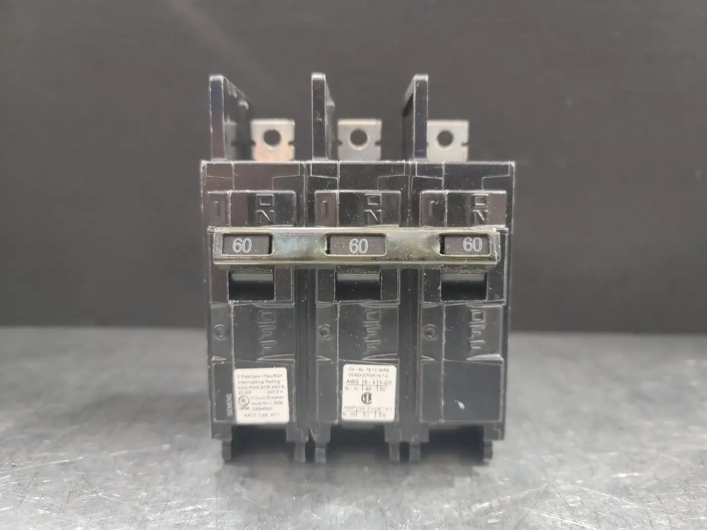 USED SIEMENS BQ3B060H