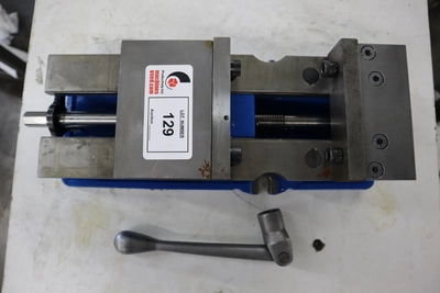 Used KURT WORKHOLDING SOLUTIONS 3600V Vises Minnesota US | Machinesused.com #1390011