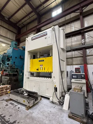 1995 CLEARING NIAGARA SE2-300-84-48UH Straight Side Mechanical Stamping Presses | Rygate LLC (3)