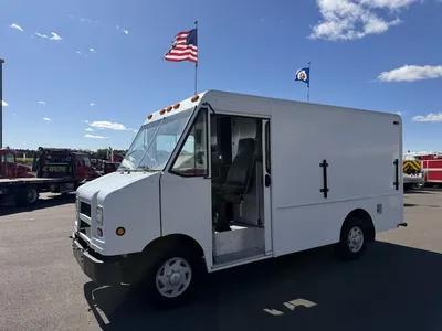 Used 2006 FORD UTILIMASTER STEP VAN Box trucks Minnesota US | Carco Truck & Equipment #1513934