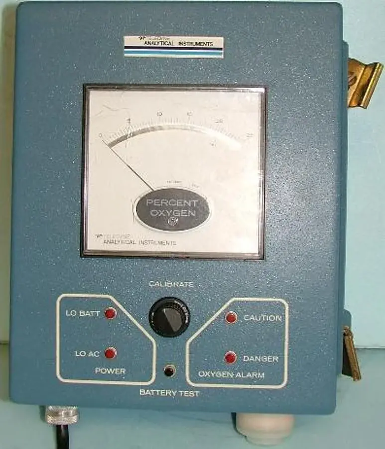 QTY. 4. TELEDYNE ANALYTICAL INSTRUMENTS 0-25 PERCE...