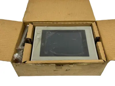 NEW OMRON NT31C-ST143-EV3 INTERACTIVE DISPLAY NT31CST143EV3