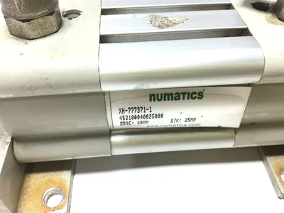 Numatics XH-777371-1 Double Acting Air Pneumatic Cylinder 40mm Bore 25mm Stroke