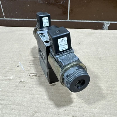 USED Vickers DG4V-3S-6C-M-U-HL7-60-EN490