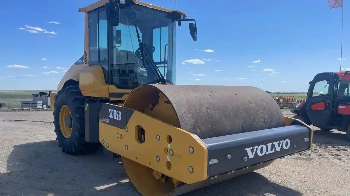 USED 2025 Volvo SD115B