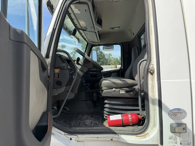 Used 2020 VOLVO VNL Conventional trucks Indiana US | Miedema Asset Management Group #1414612