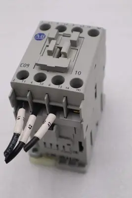 Allen-Bradley 100-C09*10 Series A CONTACTOR STOCK L-467C