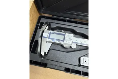 Used _UNKNOWN_ _UNKNOWN_ Digital Calipers Utah US | KD Auctions #1549582