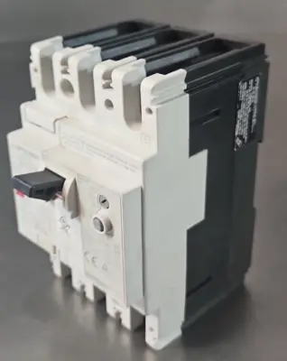 Mitsubishi NV100-HRU3015 Circuit Breaker 15A loc4B9