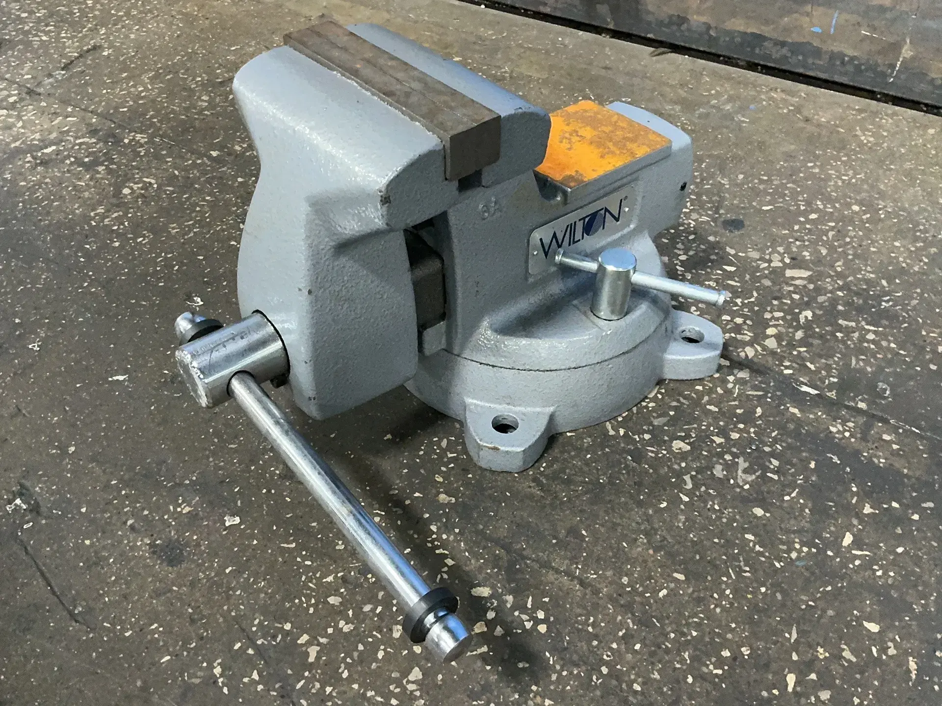 Used WILTON _UNKNOWN_ Tooling & Accessories (Other) Ohio US | HGR 24 #1541536