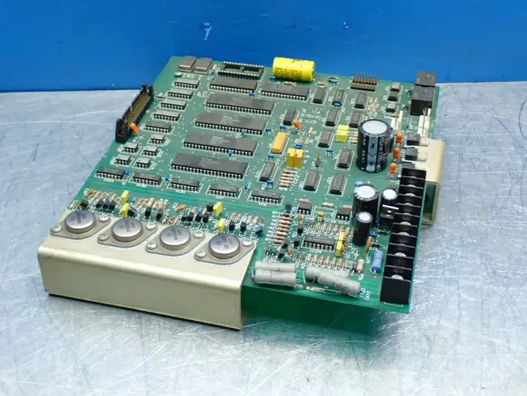 Used HAAS AUTOMATION 323051E Circuit Boards Ohio US | HGR 24 #1149505