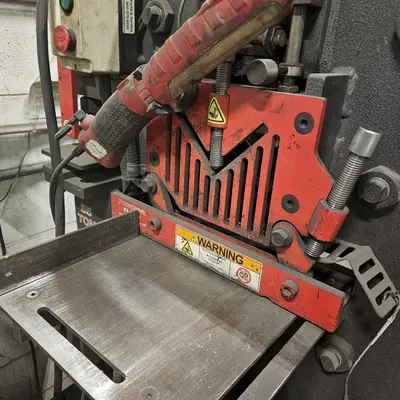 USED 2013 EDWARDS 55 TON