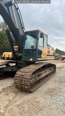 Used 2022 HYUNDAI HX380AL Excavators North Carolina US | National Equipment Dealers #1422420