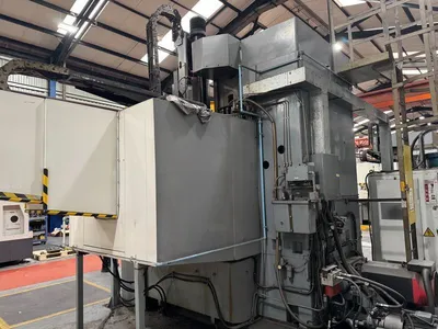 GIDDINGS & LEWIS 48VTC CNC Machines | Bowland Trading Ltd (13)