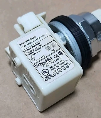 NEW Schneider Electric 33139999