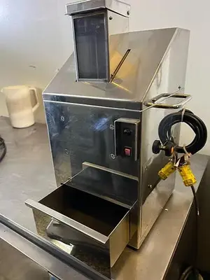 Bread Crumbs Maker