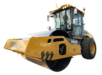 XCMG XS125 Single Drum Vibratory Roller | Iron Listing (1)