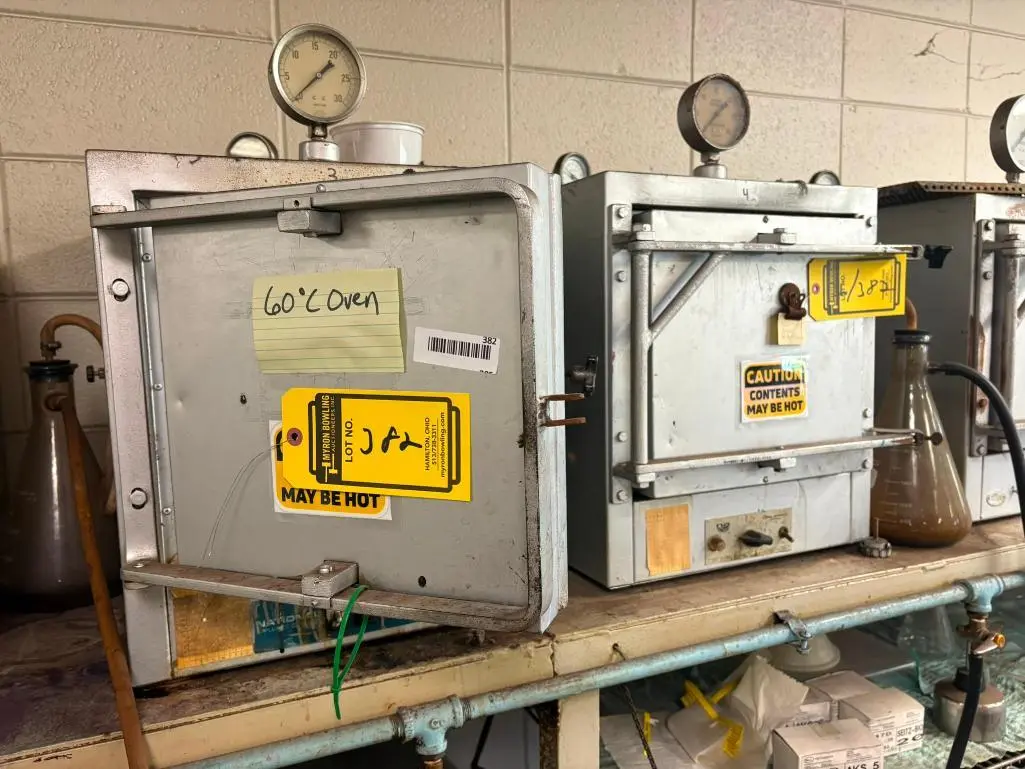 Used _UNKNOWN_ _UNKNOWN_ Lab Ovens Ohio US | Myron Bowling Auctioneers Inc #1504653