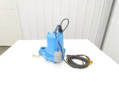 Monarch WS 30A Cast Iron Submersible Sewage Sump Pump with Float 2"NPT 115V