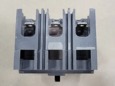 Used WESTINGHOUSE HFB3100 Switchgears British Columbia CA | Lenmark #294528