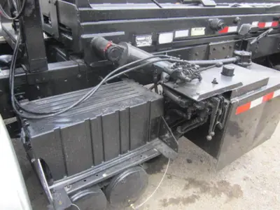 Used INTERNATIONAL PROSTAR PREMIUM ROLL-OFF TRUCK Rolloff Trucks Florida US | USA Transequipment #1542555