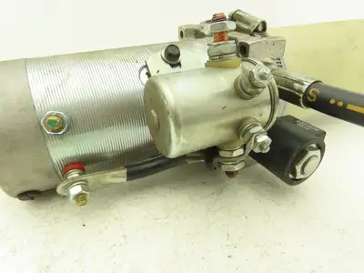 Haldex 24MG2A2-HE Hydraulic Pump Motor 24V Off Toyota 7HBW23 Pallet Jack