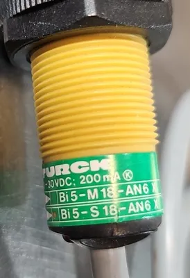 TURCK Bi5-S18-AN6X Proximity Switch. Loc5E-20