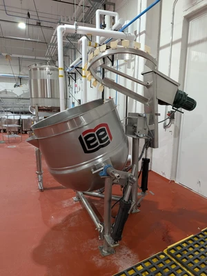 USED LEE INDUSTRIES 200CHD7T