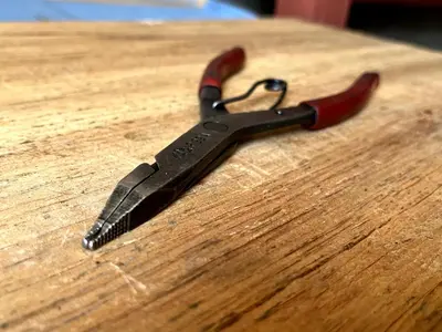 MAC Tools USA P22A Straight Tip Lock Ring Pliers - Red Grip