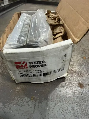 HAAS 5" Self-Centering Vise and Riser Kit Vises | CNC EXCHANGE (8)