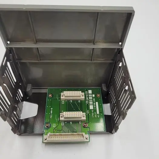 Used ALLEN-BRADLEY ALLEN-BRADLEY SLC 500 POWER SUPPLY 1746-A2 / 2- SLOT EXPANSION RACK PLC Chassis | ND Industrial Surplus #1221956