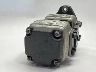 1PF2GG3-10/010RE47MU2, 1PF2GC3-10/013RF47MK0, 00565810 | Rexroth 1PF2GG3-10/010RE47MU2 Hydraulic Pump 1PF2GC3-10/013RF47MK0 00565810 - Used
