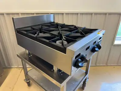 Used Vulcan Used Vulcan VHP424 Natural Gas 24" 4 Burner Countertop Range with Stand - WO1 Commercial Ranges Illinois US | Falcon Restaurant Supply #1375047