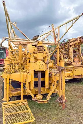 Used FAILING HOLEMASTER DRILL RIG Drill Rigs Pennsylvania US | East West Machinery & Drilling #1417215