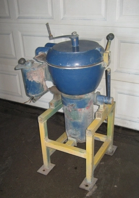 USED Hobart VCM-25.  SERIAL NUMBER 67-6201.