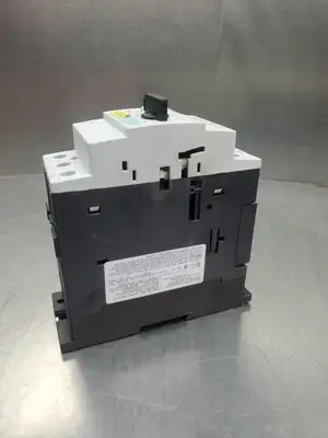 Siemens 3RV10314FB10 SIRIUS Contactor w/3RV19211M Module. 4D51