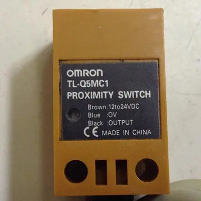 USED OMRON TL-Q5MC1
